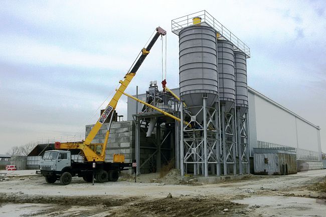Бетонный завод SmartBeton 30 S под вибропресс QUNFENG QS 1000-1200/HESS GROUP Multimat RH 500